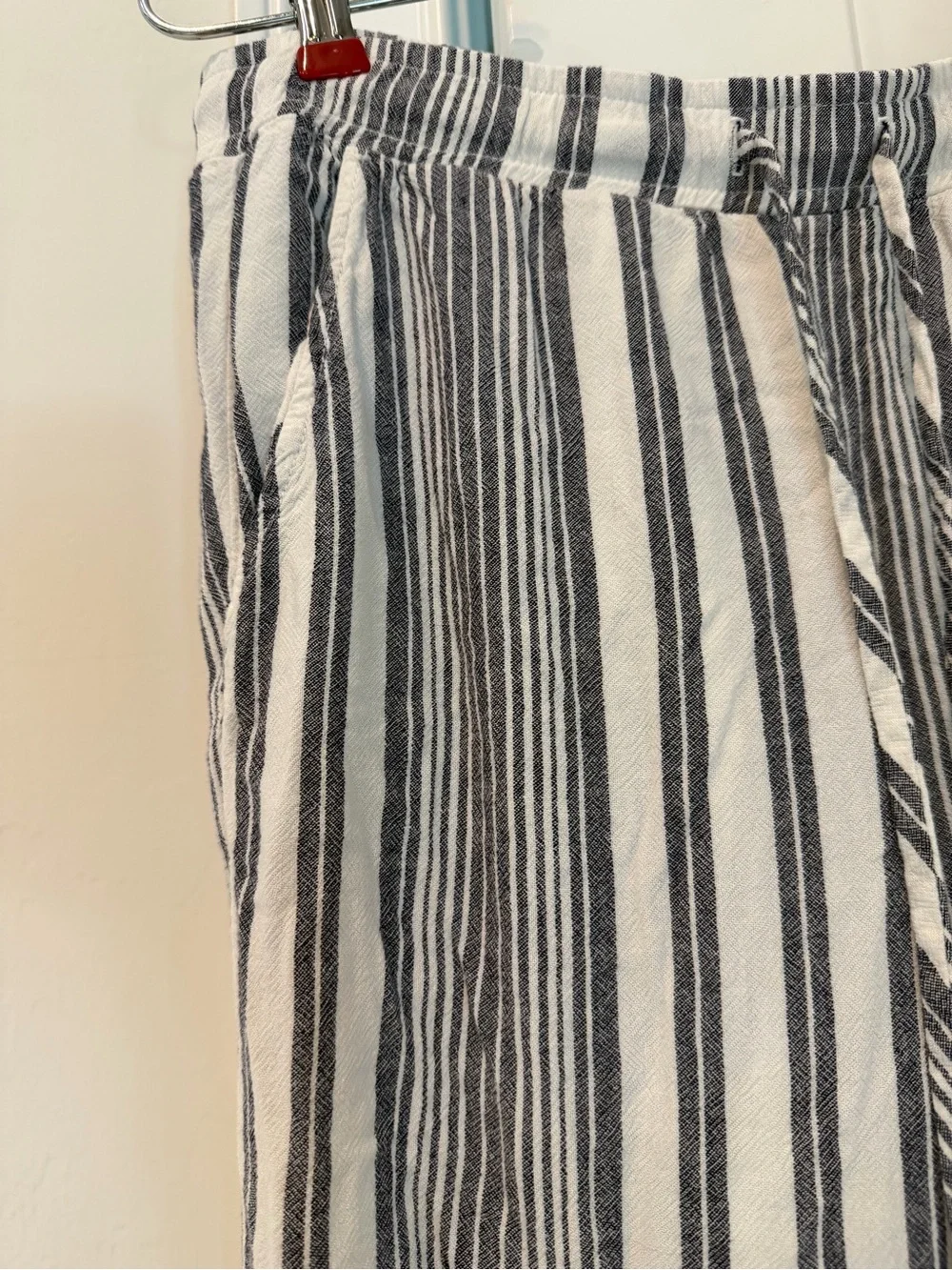 Striped Wide-Leg Drawstring Pants - Picture 6 of 11